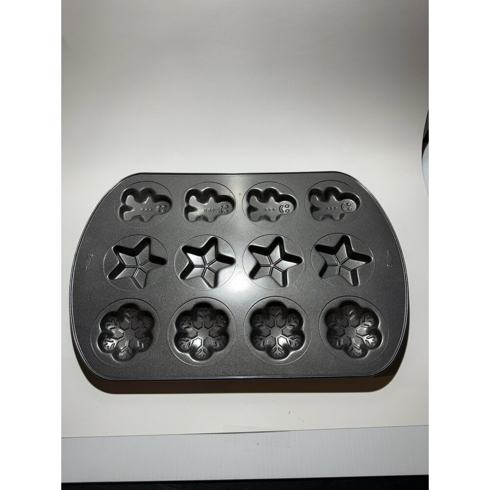 Wilton Christmas Cookie Pan Snowman Star Snowflake Jello Candy Mold Tray Set 2